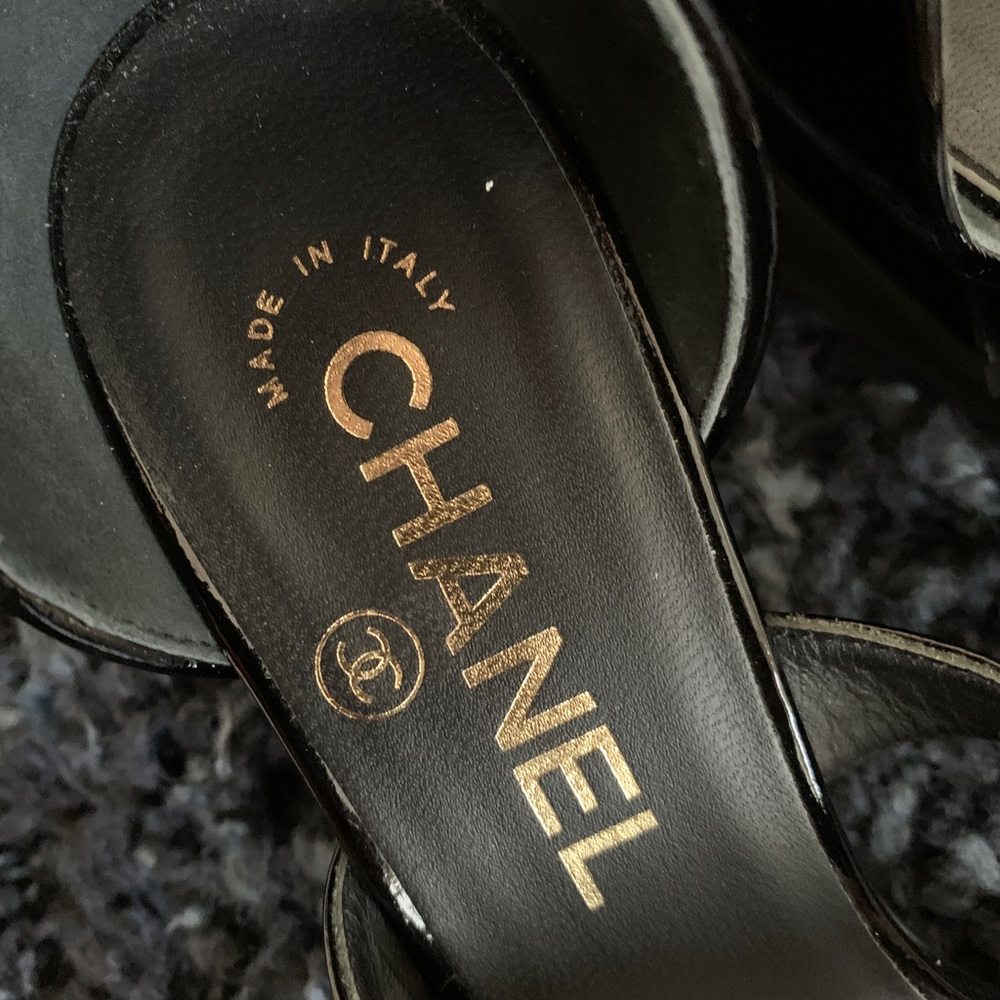 Chanel runway 2022 collection shoes sandals - Picture 16 of 16